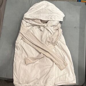 Lululemon Light Cream Hooded Jacket